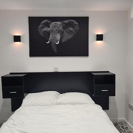 Home Away From Home! Pont Yates Dış mekan fotoğraf