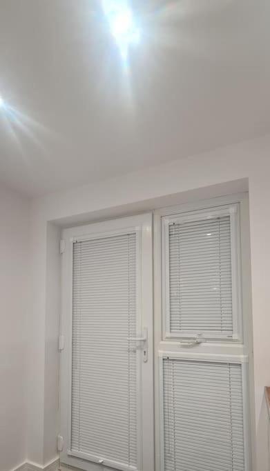Home Away From Home! Pont Yates Dış mekan fotoğraf